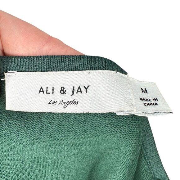 |EUC| ALI & JAY Mock Neck Garland Fitted Dress - Picture 5 of 6